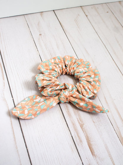 Mommy & Me Bandana Scrunchie Set | Summer Print Bandana | Orange and Blue Modern Print Bandana | Small Dog Bandana | Cat Bandana | Scrunchie